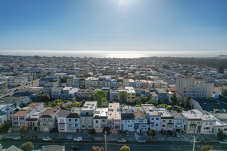 1351 25th Ave in San Francisco, CA - Foto de edificio - Building Photo