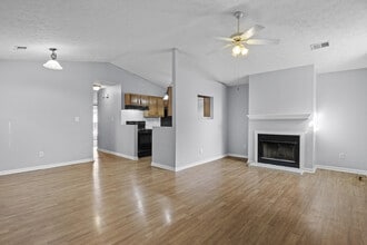 881 Revere Run Dr in Lexington, KY - Building Photo - Building Photo