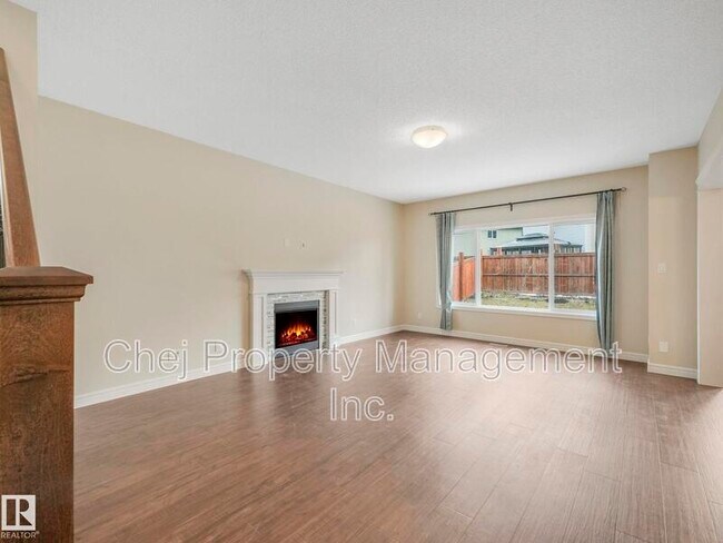 1427-1161 161 St SW in Edmonton, AB - Building Photo - Building Photo