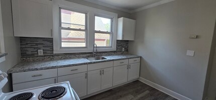 312 Huntington St, Unit 3 in New Haven, CT - Building Photo - Building Photo
