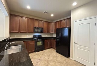 6558 W Montebello Ave in Glendale, AZ - Building Photo - Building Photo