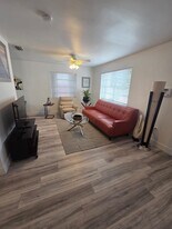 4878 NW 4th Ter in Miami, FL - Building Photo