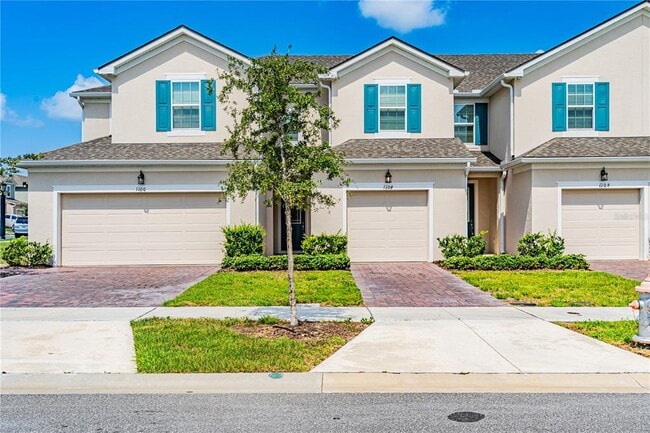 property at 1104 Lakeshore Breeze Pl