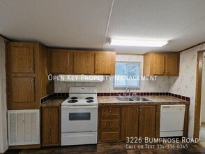 3226 Bump Nose Rd in Marianna, FL - Building Photo - Building Photo