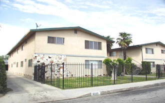 3233 Carlin Ave Apartments