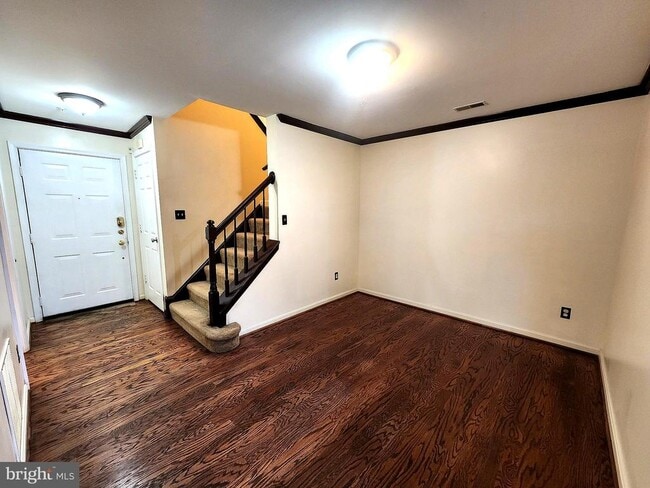 property at 2 Tyler Falls Ct