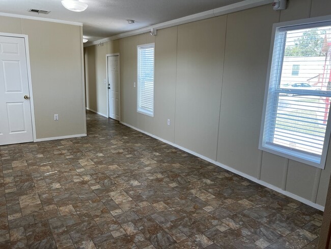 709 N Collins Fwy in Howe, TX - Building Photo - Building Photo