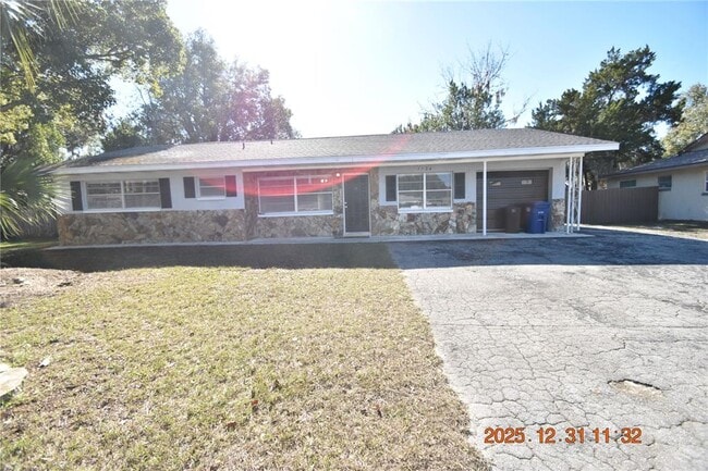 1134 SE 2nd St in Crystal River, FL - Building Photo - Building Photo