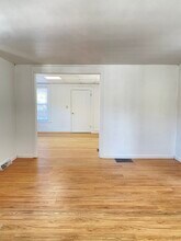 31 Oakwood Ave in Lynn, MA - Building Photo - Building Photo