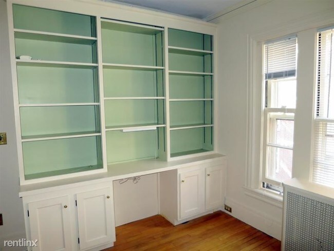 1572 Massachusetts Ave-Unit -Apt 45 in Cambridge, MA - Building Photo - Building Photo