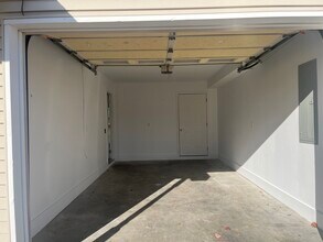 112 W S St in Dillsburg, PA - Foto de edificio - Building Photo