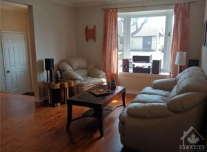 153 Rothesay Dr in Ottawa, ON - Building Photo - Building Photo