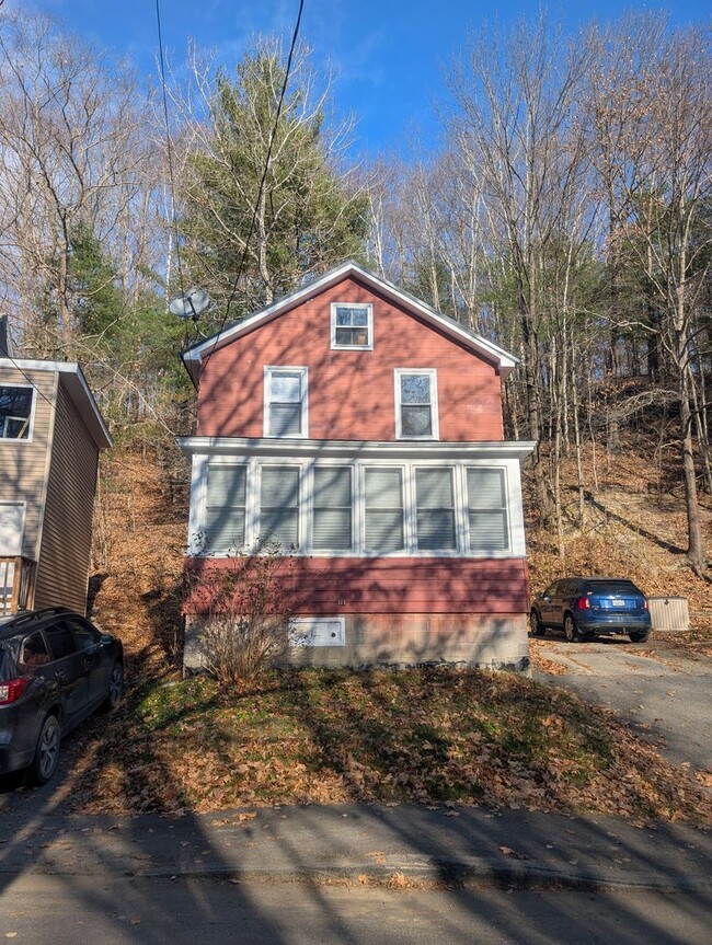 65 Boothby St in Augusta, ME - Foto de edificio - Building Photo