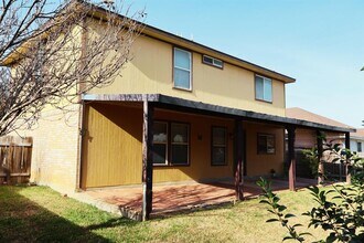 104 Golden Gate Dr in Leander, TX - Building Photo - Building Photo