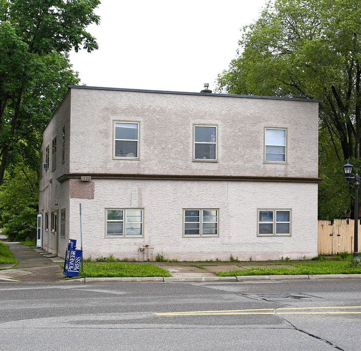 1195 Arona St in St. Paul, MN - Building Photo