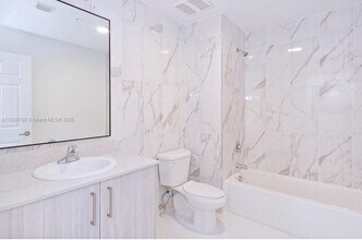 11150 NW 82nd St in Doral, FL - Building Photo - Building Photo