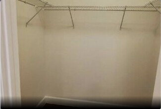 2023 Barnsley Ln in Houston, TX - Building Photo - Building Photo