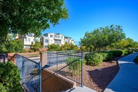 11338 Belmont Lake Dr, Unit 1 in Las Vegas, NV - Building Photo - Building Photo