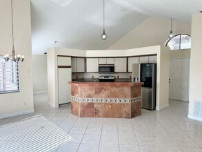 425 Otter Creek Dr in Kissimmee, FL - Building Photo - Building Photo