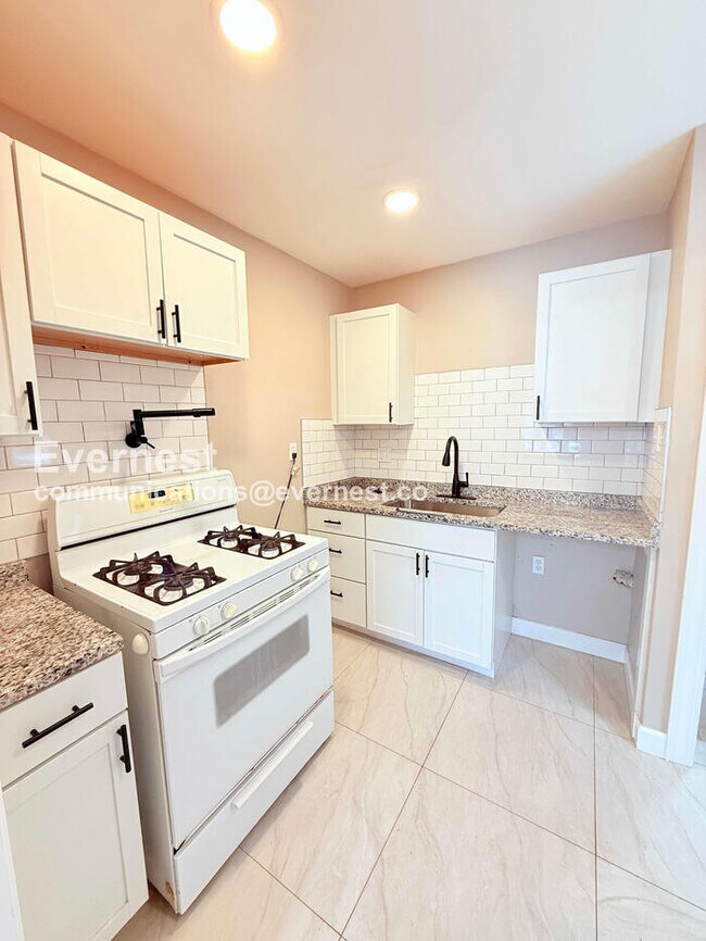 15472 Lauder St in Detroit, MI - Building Photo - Building Photo