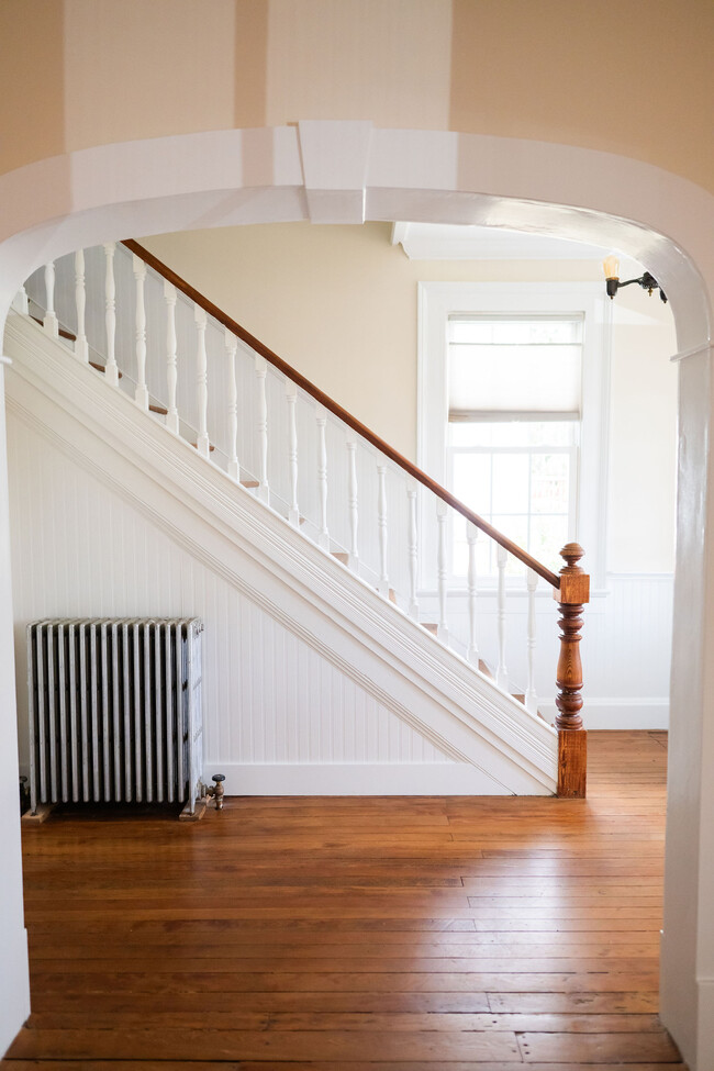 208 9th St NW in Charlottesville, VA - Building Photo - Building Photo