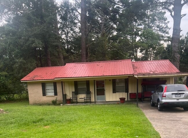 property at 6205 Spruce St