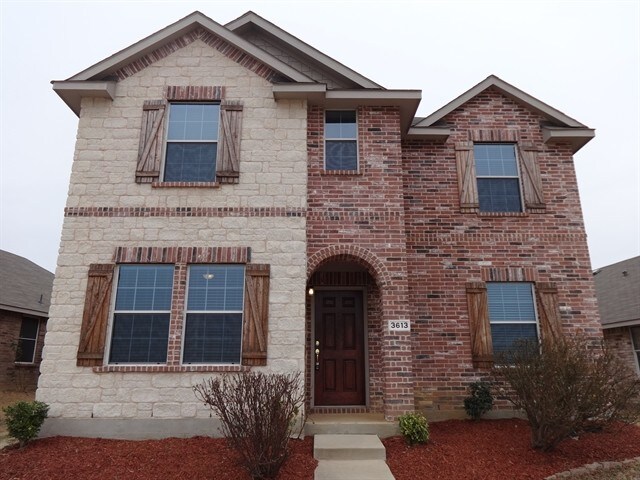 3613 Camino Real Trail in Denton, TX - Foto de edificio