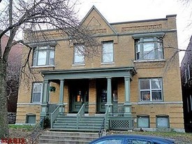 3919 Shenandoah Ave in St. Louis, MO - Building Photo