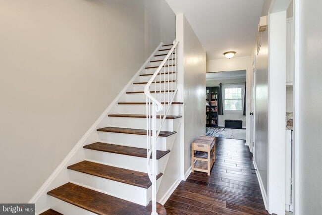 12707 Harborview Ct