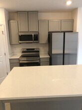 3615 Majestic Dr in Lakeland, FL - Building Photo - Building Photo