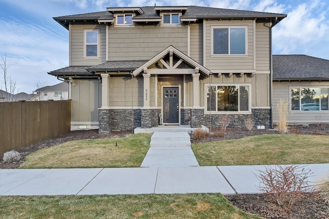 property at 62896 NE Nolan St