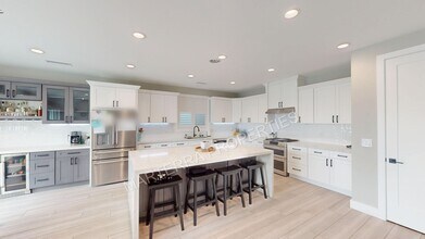 18673 Evergreen Cir in Fountain Valley, CA - Building Photo - Building Photo