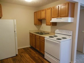 Allison Place Apartments in Cincinnati, OH - Building Photo - Interior Photo