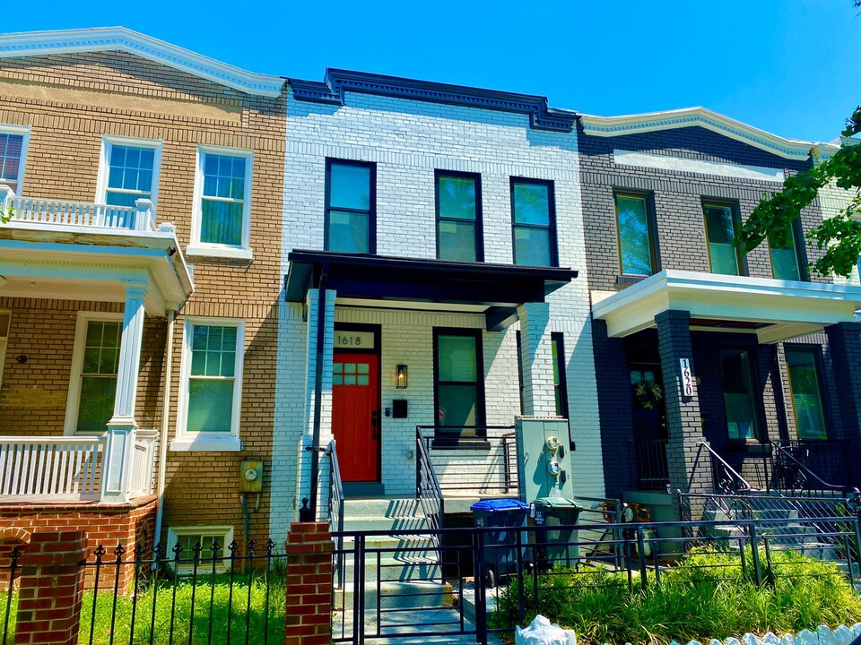 1618 Gales St NE in Washington, DC - Foto de edificio