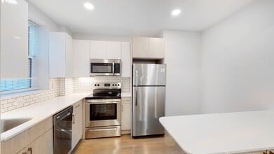 108-112 Jersey Street in Boston, MA - Building Photo - Interior Photo