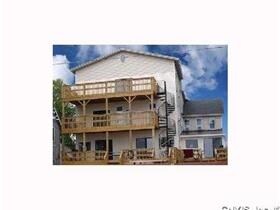 1212 Park Ave in Sylvan Beach, NY - Building Photo
