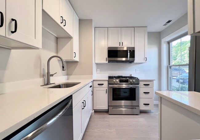 Waterfront at the Strand