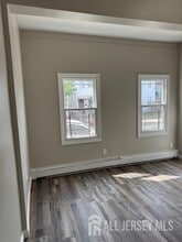 443 Fulton St in Elizabeth, NJ - Foto de edificio - Building Photo