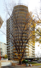 Victoria Plaza in Edmonton, AB - Building Photo - Building Photo