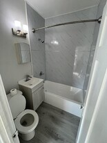 2105 Cornwall St in Regina, SK - Building Photo