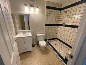 1025 W Rancho Rd in Corona, CA - Building Photo - Building Photo