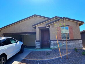 7212 S Via Gaucho Viejo in Tucson, AZ - Building Photo - Building Photo