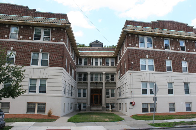 119 West Wyoming in Melrose, MA - Building Photo - Building Photo