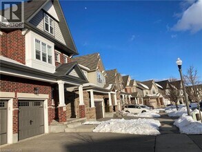 71 Janine St in Kitchener, ON - Building Photo - Building Photo