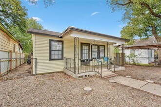 1105 E 3rd St in Austin, TX - Building Photo - Building Photo