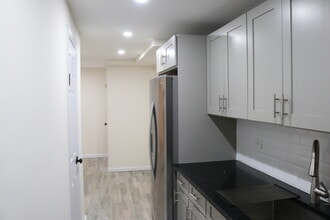 614 Valley Ave in Yonkers, NY - Building Photo - Building Photo