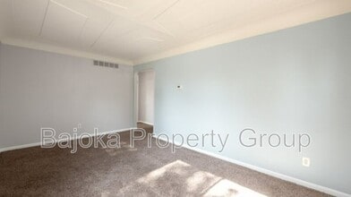 6703 Campbell St in Taylor, MI - Building Photo - Building Photo