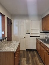 1136 Grenshaw Dr in St. Louis, MO - Building Photo - Building Photo