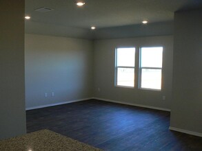 15212 Upland Willow Rd in Austin, TX - Building Photo - Building Photo