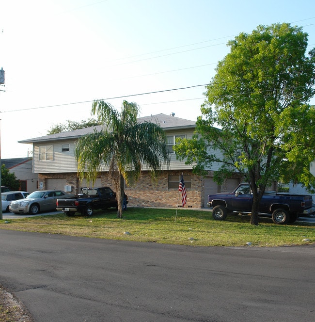 3780 SW 14th St in Fort Lauderdale, FL - Foto de edificio - Building Photo